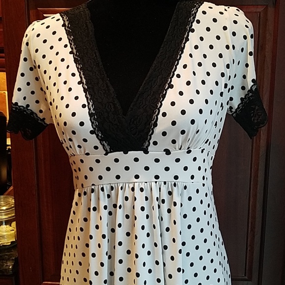 Top - Picture 3 of 8